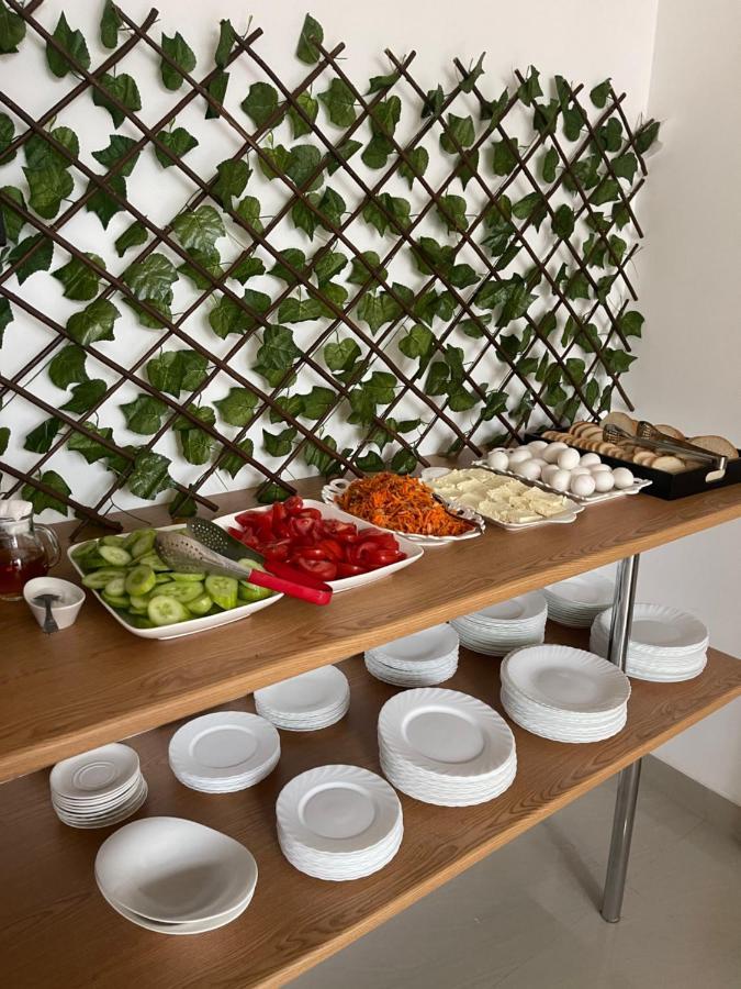 Green Yard Hotel 바투미 외부 사진